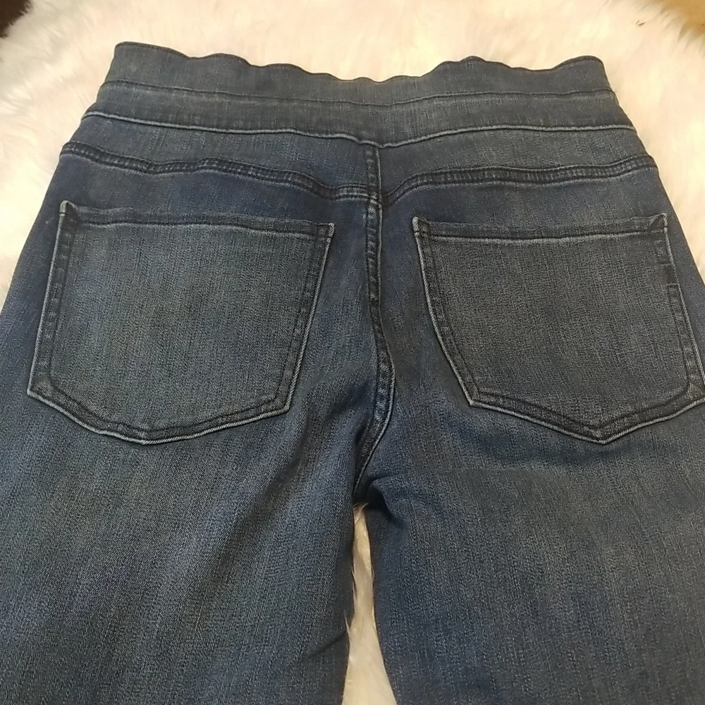 Express High Rise Jeans. - Picture 6 of 7